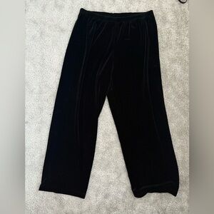 90’s Velvet Black Straight Leg Pants